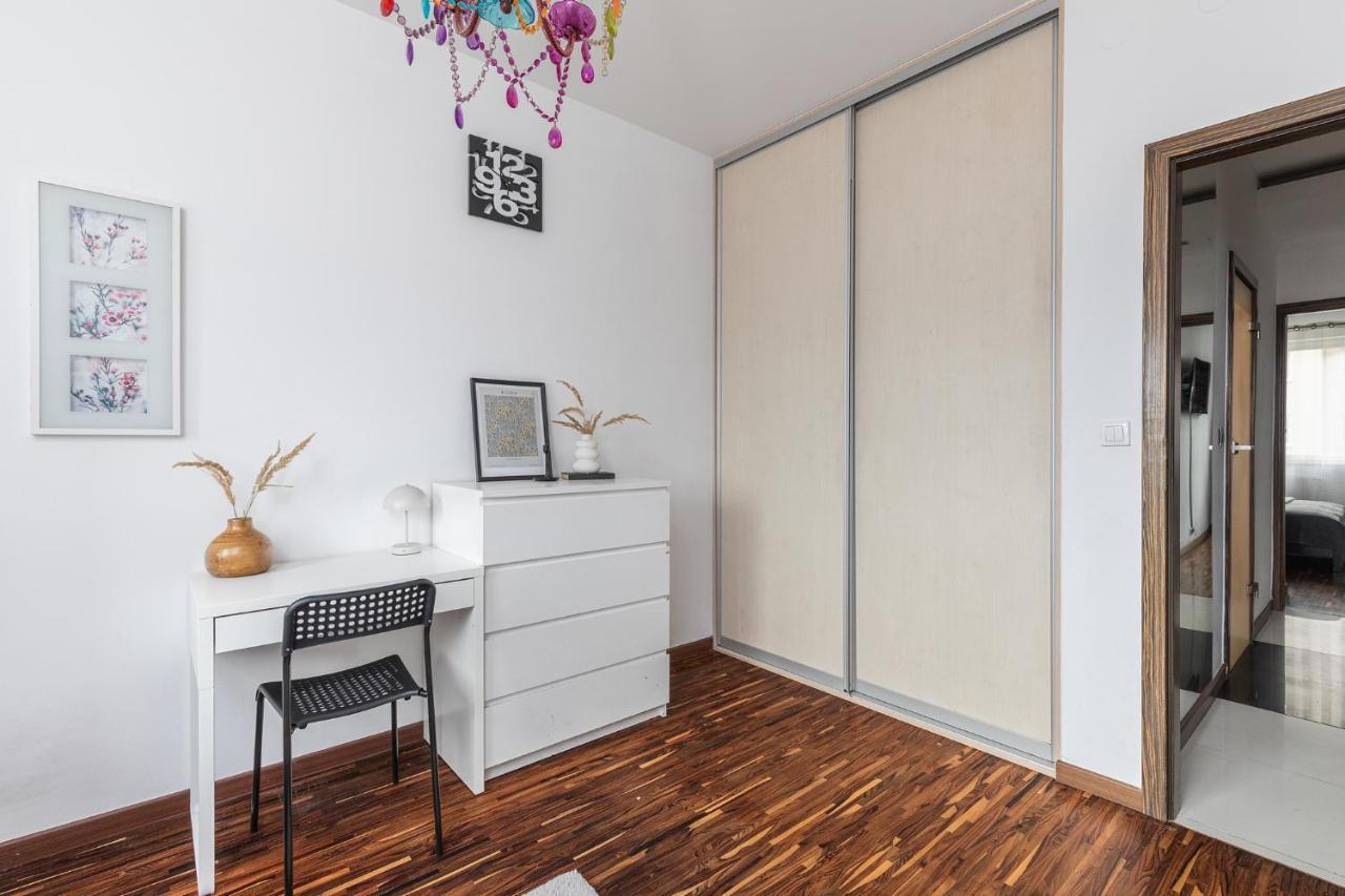 Ferienwohnung Superapart Konstancinska 2 Warschau Exterior foto